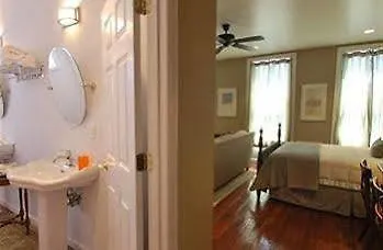 Grand Center Inn Saint Louis