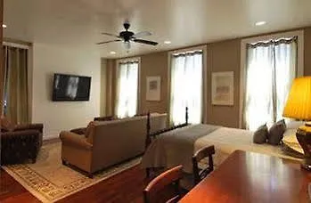 Grand Center Inn Saint Louis