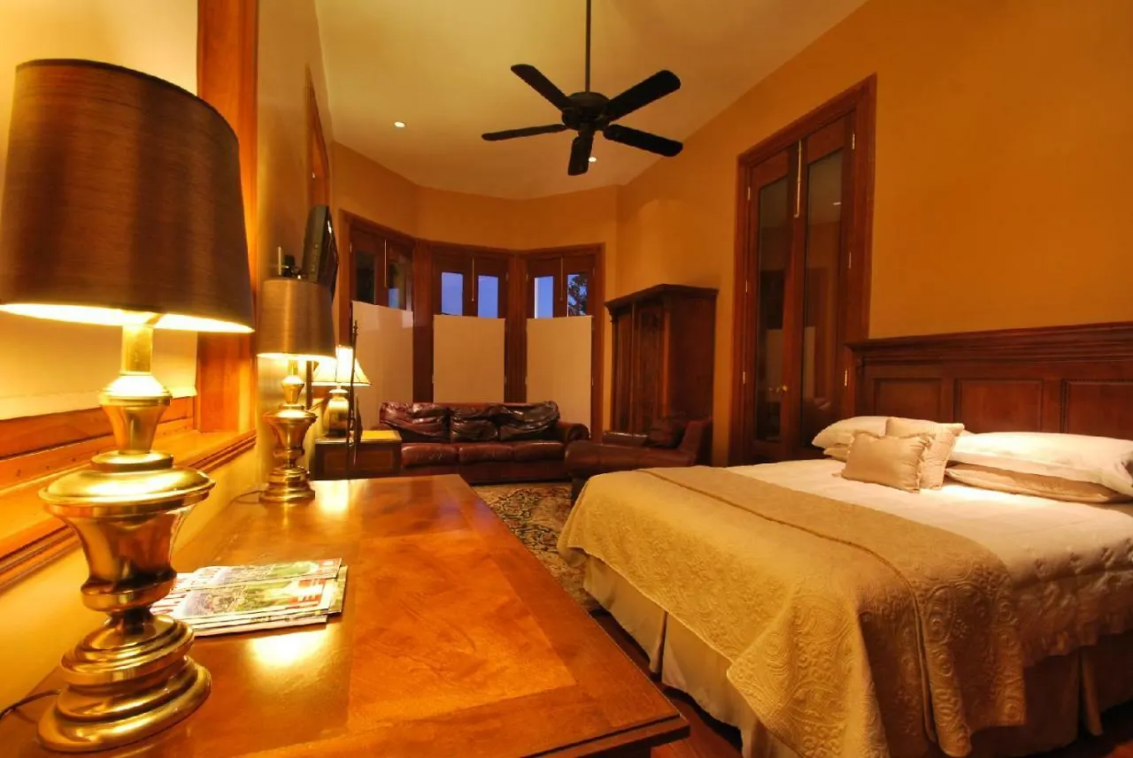 Grand Center Inn Saint Louis